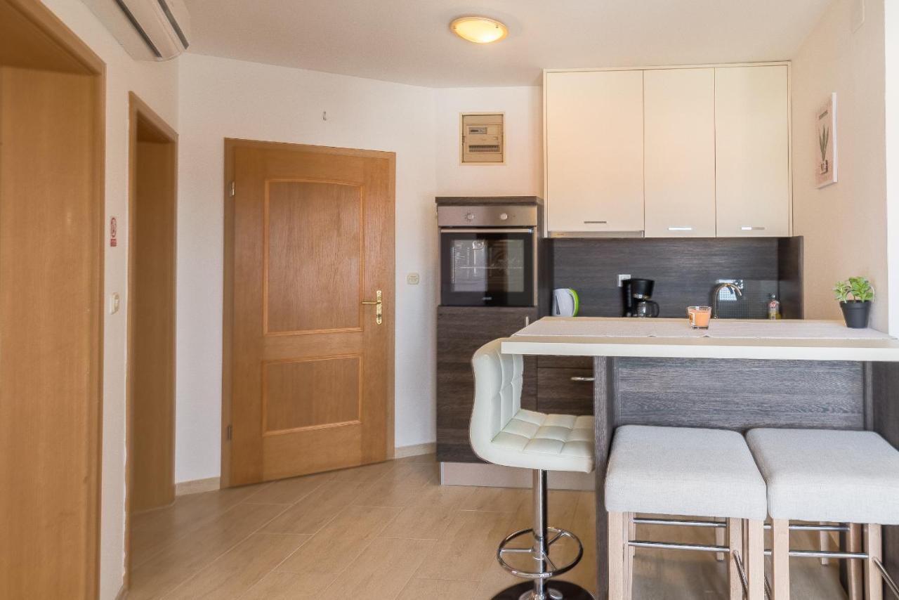 Apartmani Monika Zadar Zewnętrze zdjęcie