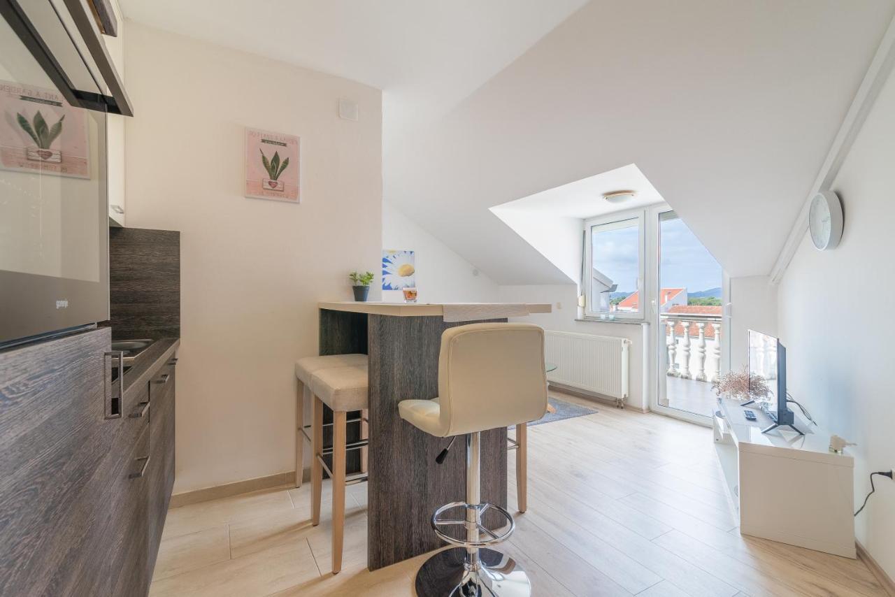Apartmani Monika Zadar Zewnętrze zdjęcie